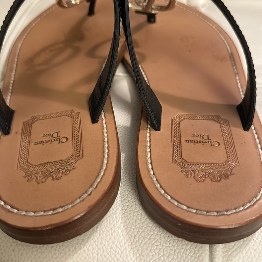 Christian Dior flats 💯 authentic. - Picture 5 of 7